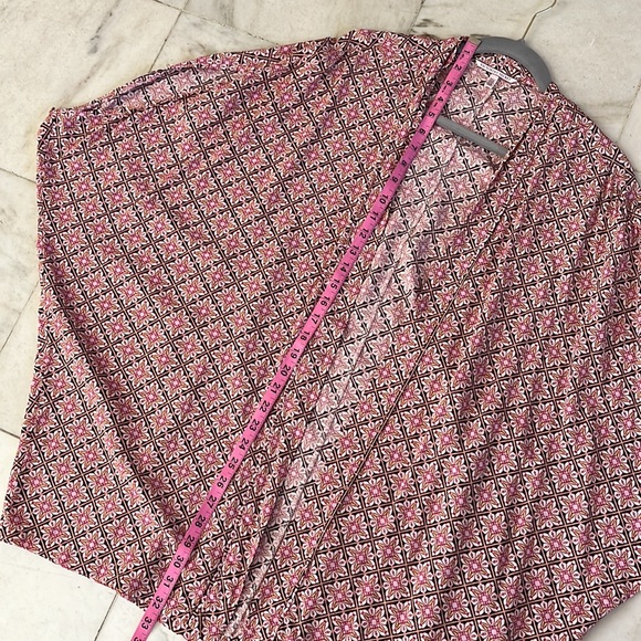 Victoria’s Secret Kimono - Picture 5 of 10